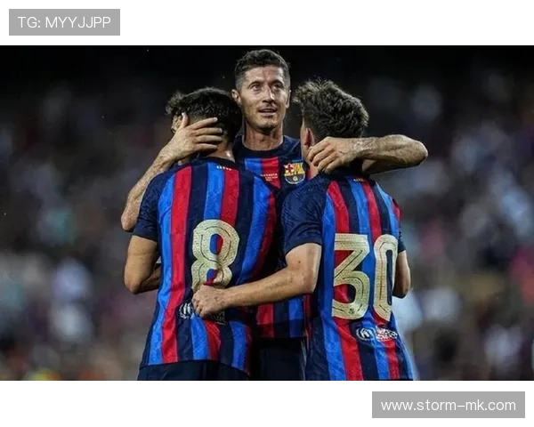 莱万多夫斯基年轻时的进球纪录盘点：天才前锋的早熟之路